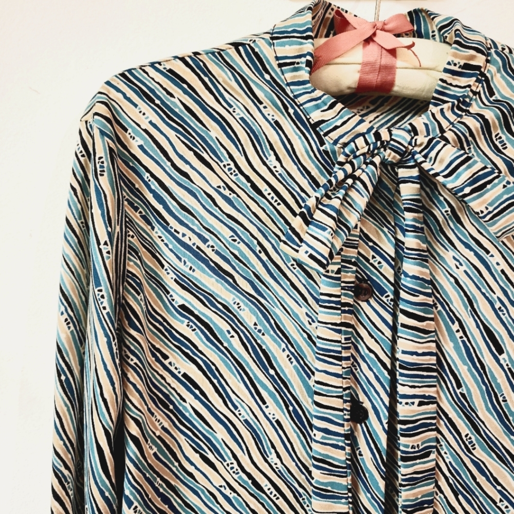 💐 EVERYTHING $10 💐 or 3 for $24